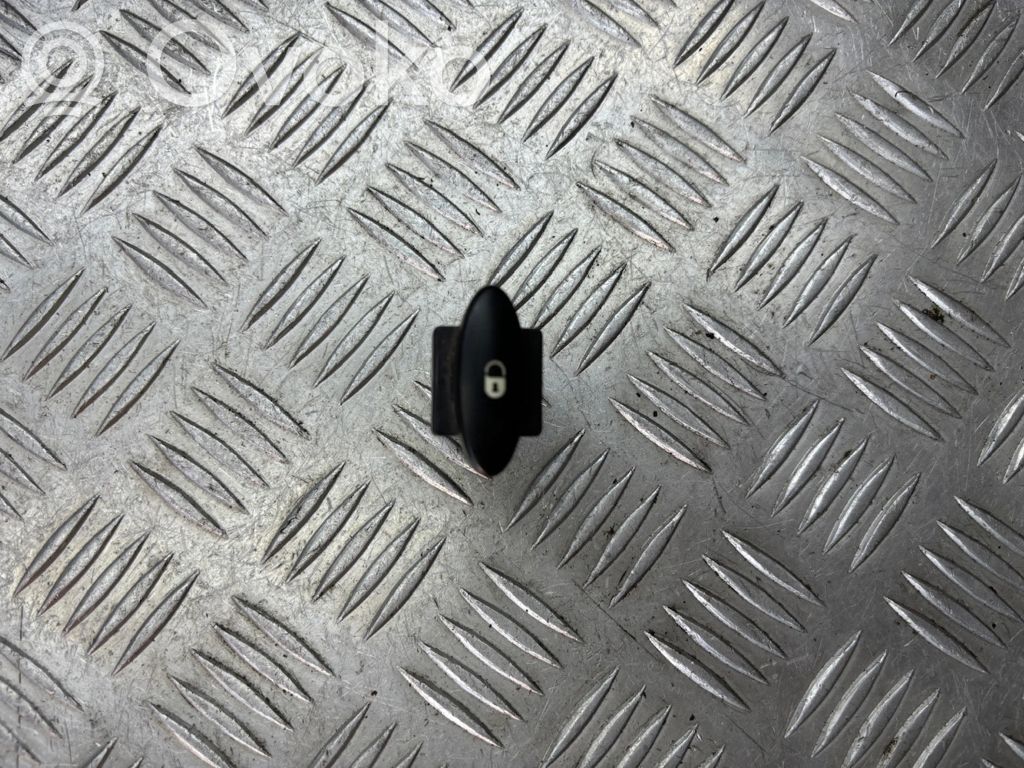 Central locking switch button   96326949