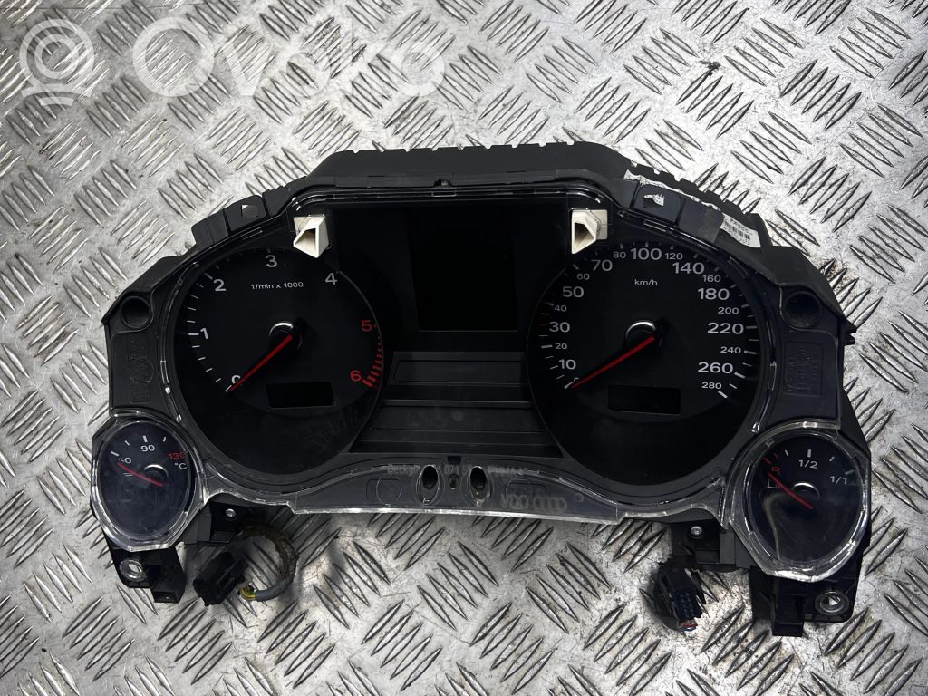 Audi A8 S8 D3 4E Speedometer (instrument cluster) 
