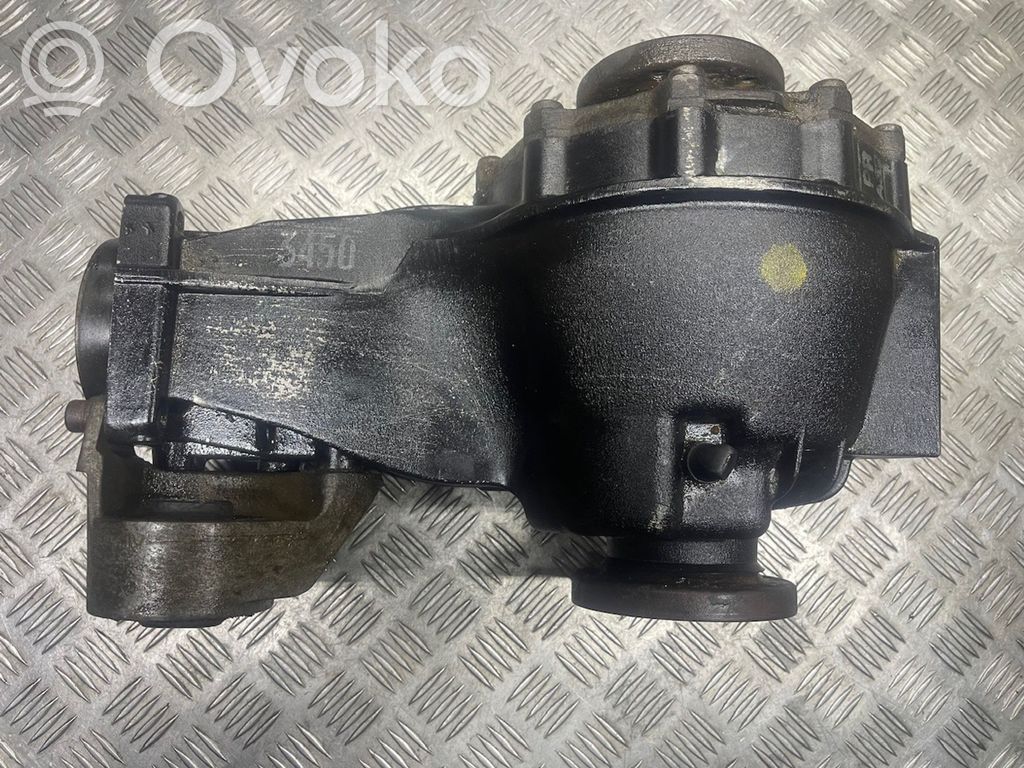 Audi A8 S8 D3 4E Galinis reduktorius 