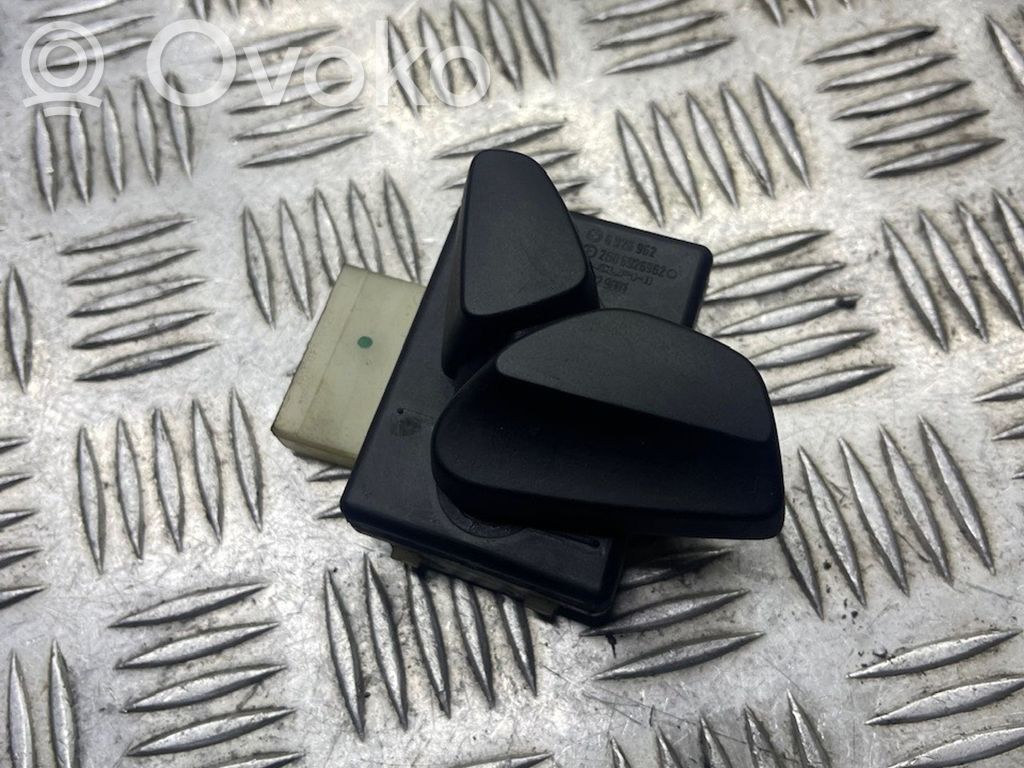 BMW 5 E60 E61 Seat control switch 