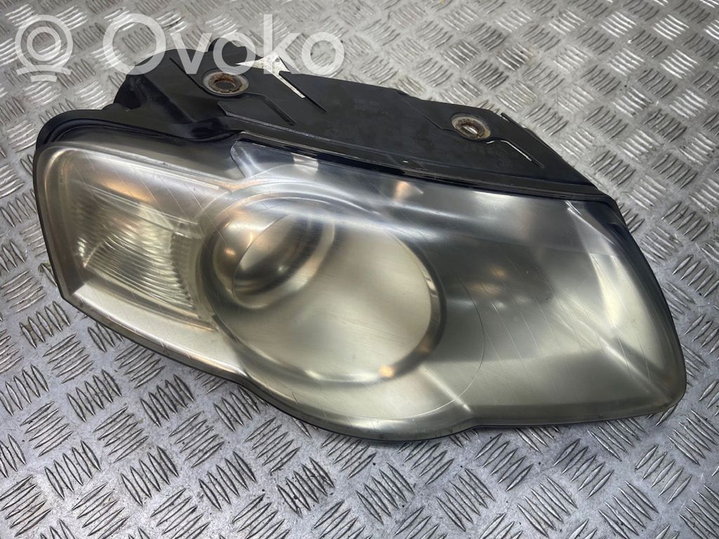 Volkswagen PASSAT B6 Lampa przednia 