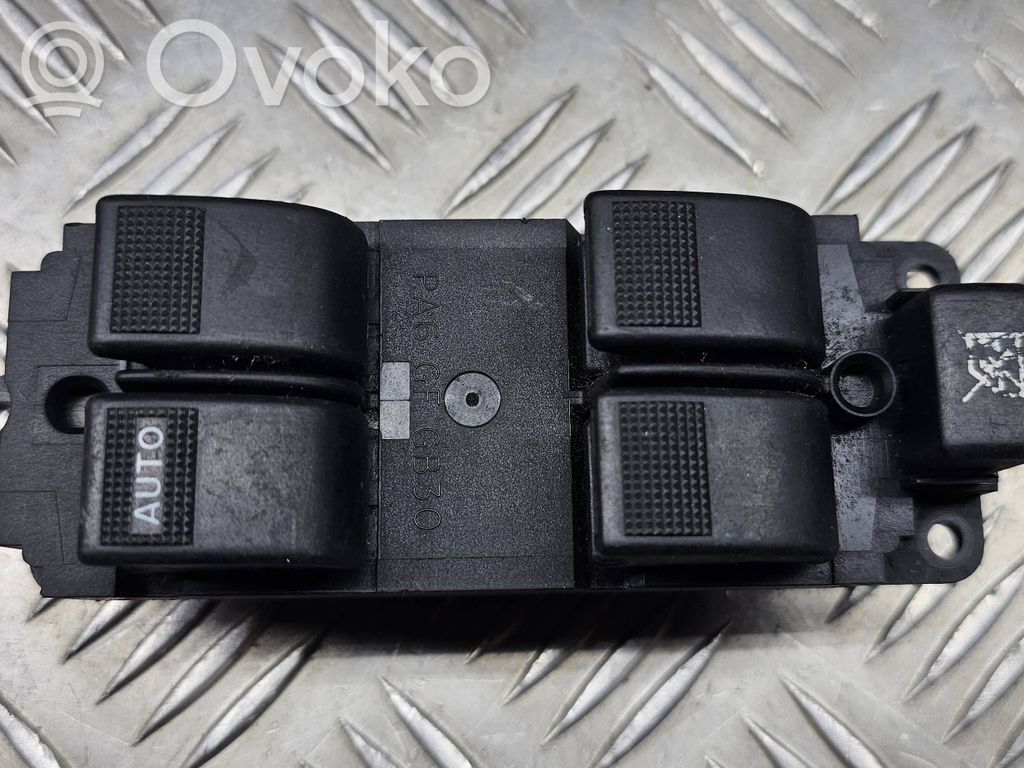 Mazda 2 Electric window control switch 