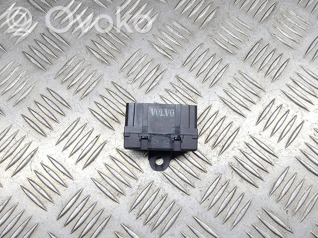 Volvo S80 Sēdekļu apsildes relejs 
