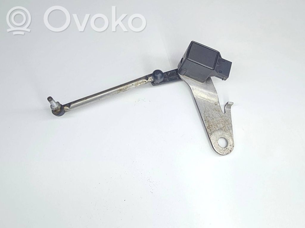Headlight/headlamp level sensor   13490410,093697,6760824