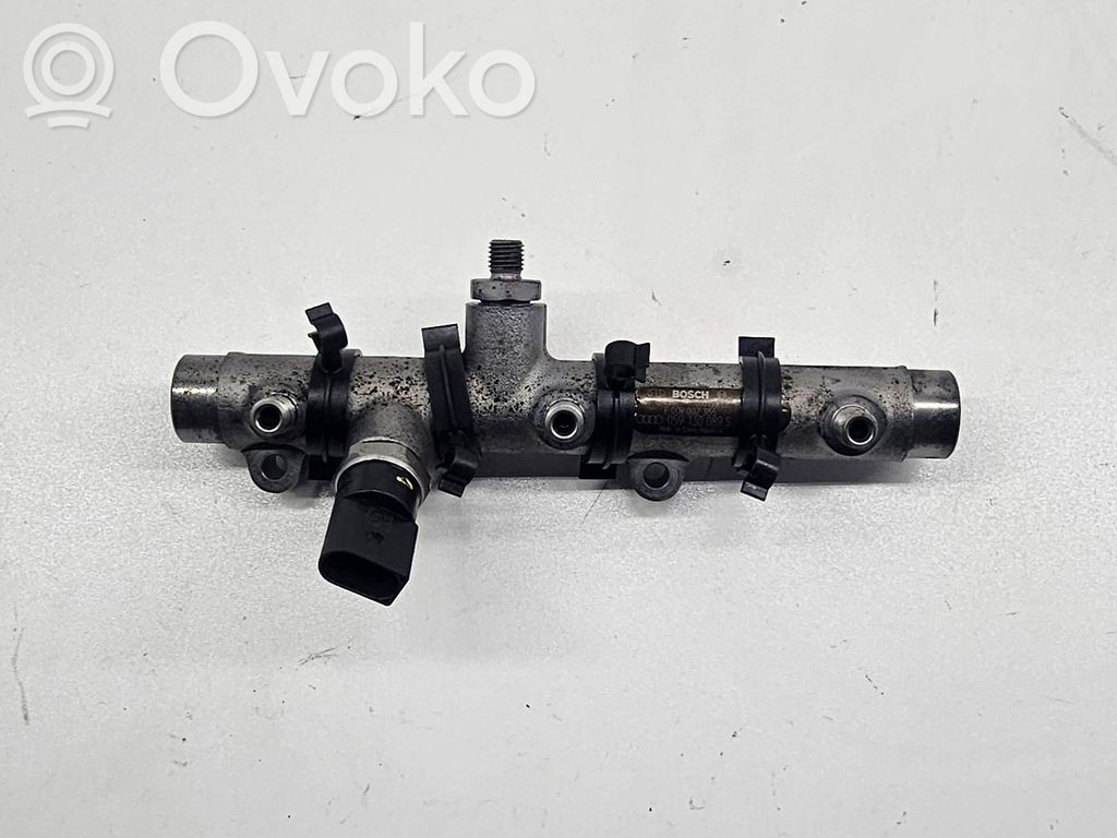 Volkswagen Phaeton Fuel main line pipe 