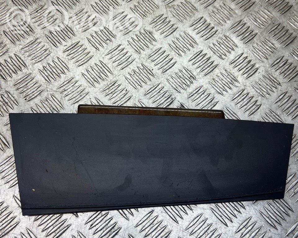 BMW 7 E65 E66 Ornament bord 