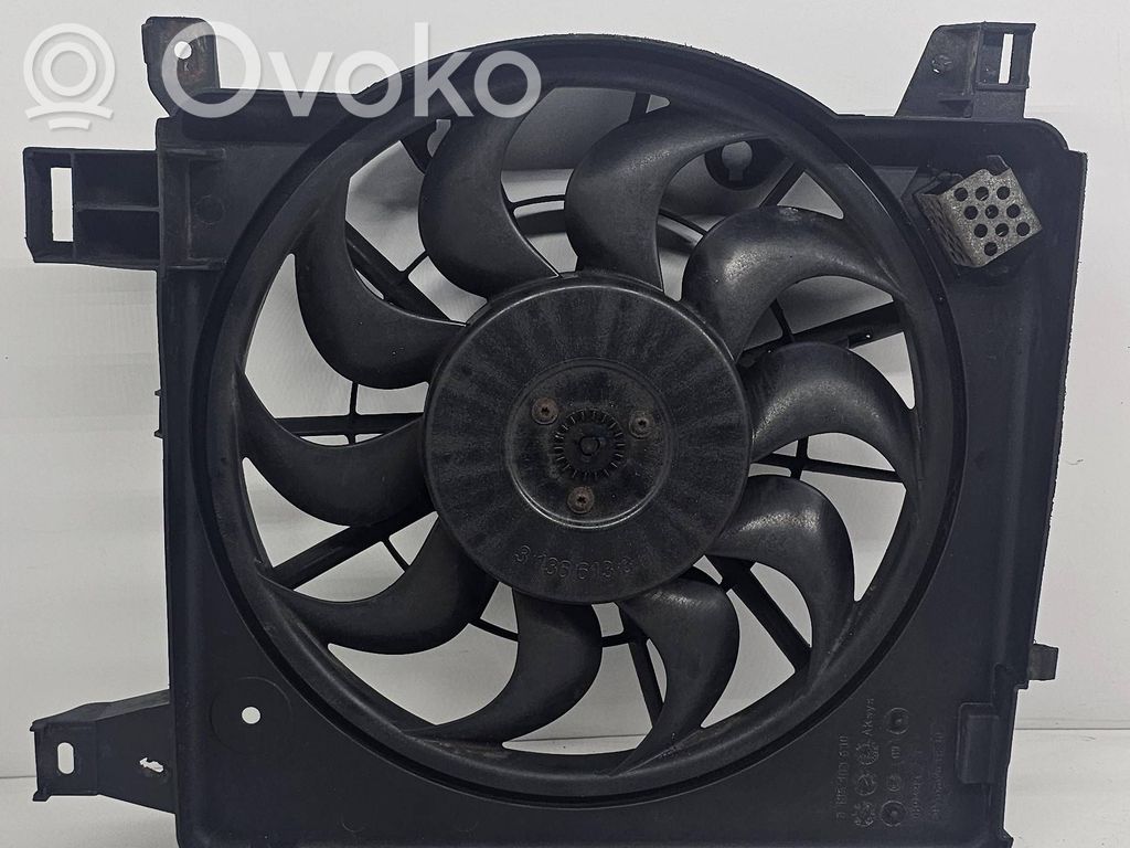 Opel Zafira B Elektryczny wentylator chłodnicy 
