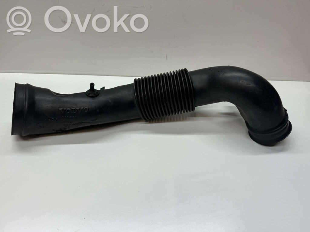 Volvo V70 Interkūlera šļūtene (-es) / caurule (-es) 