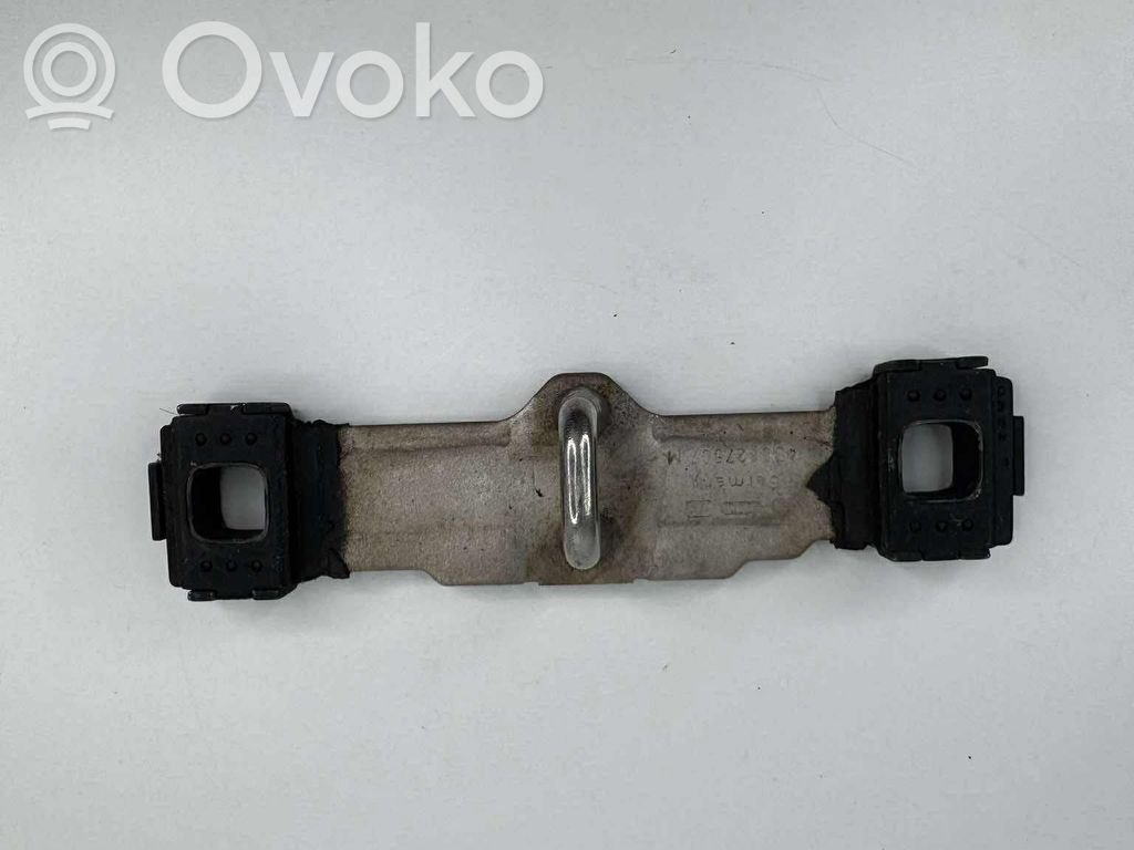 Audi A6 S6 C5 4B Loading door lock loop/hook striker 