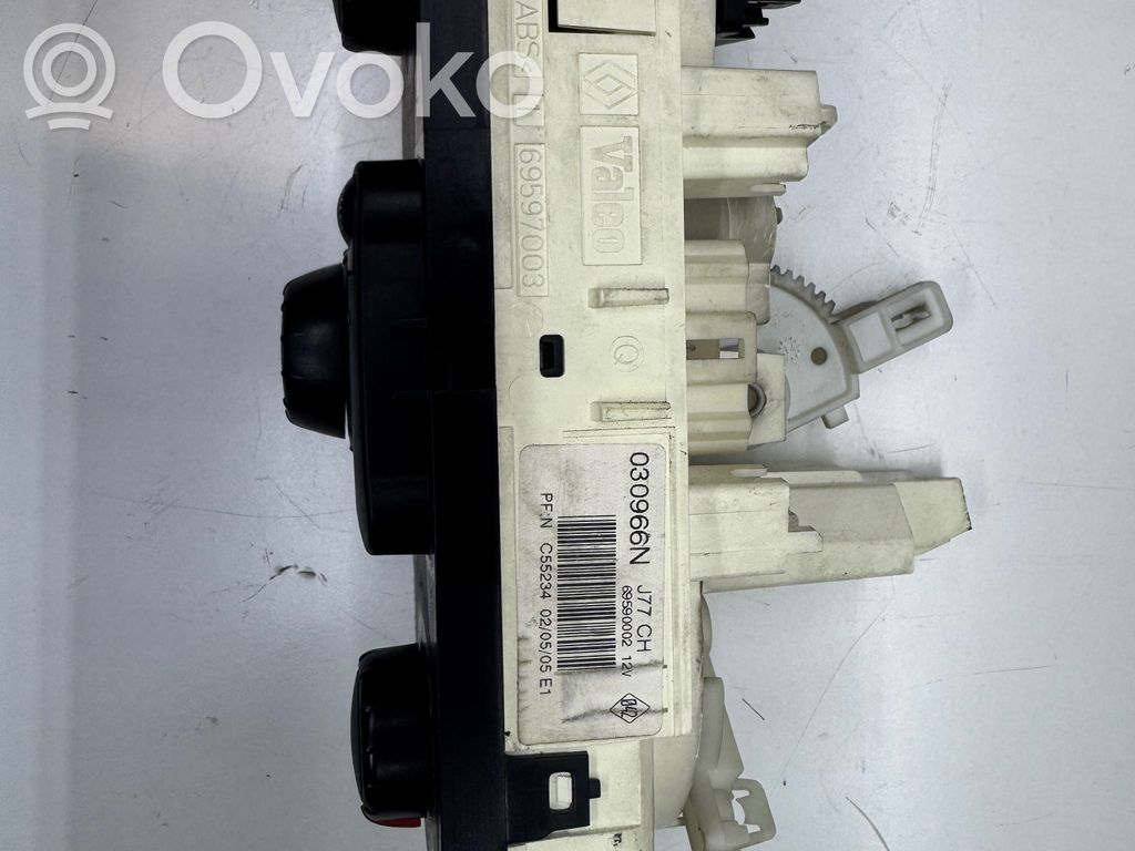 Renault Clio III Climate control unit 
