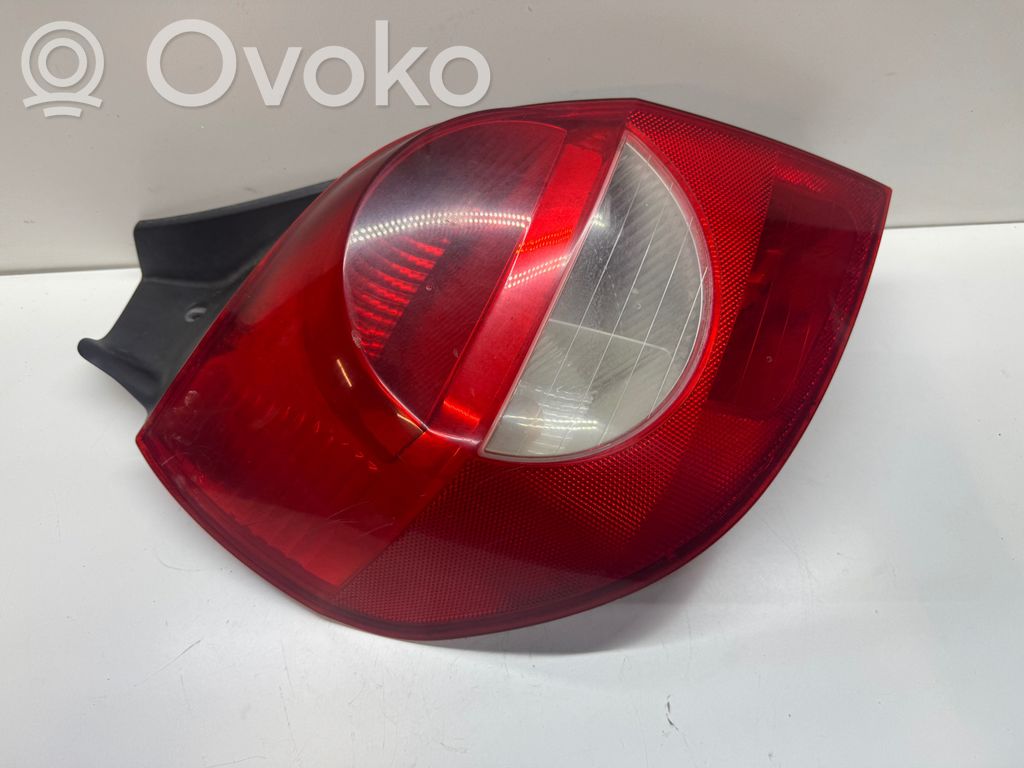 Renault Clio III Rear/tail lights 