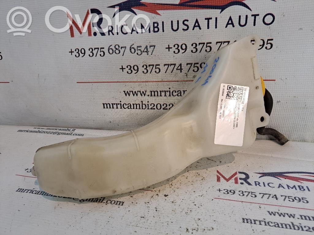 Subaru Legacy Dzesēšanas šķidruma izplešanās tvertne 