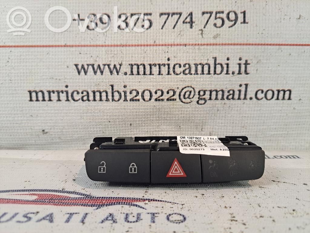 Opel Insignia A Hazard light switch 
