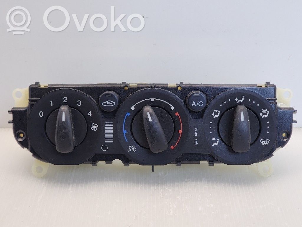 Ford Focus Climate control unit 
