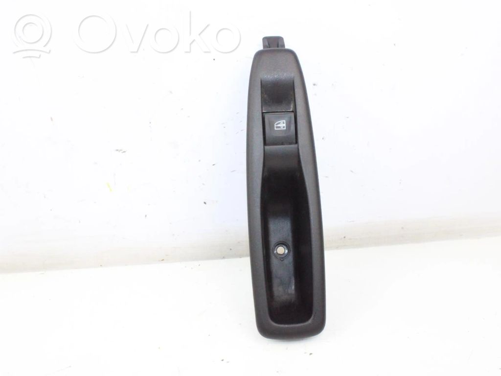 Renault Captur Electric window control switch 