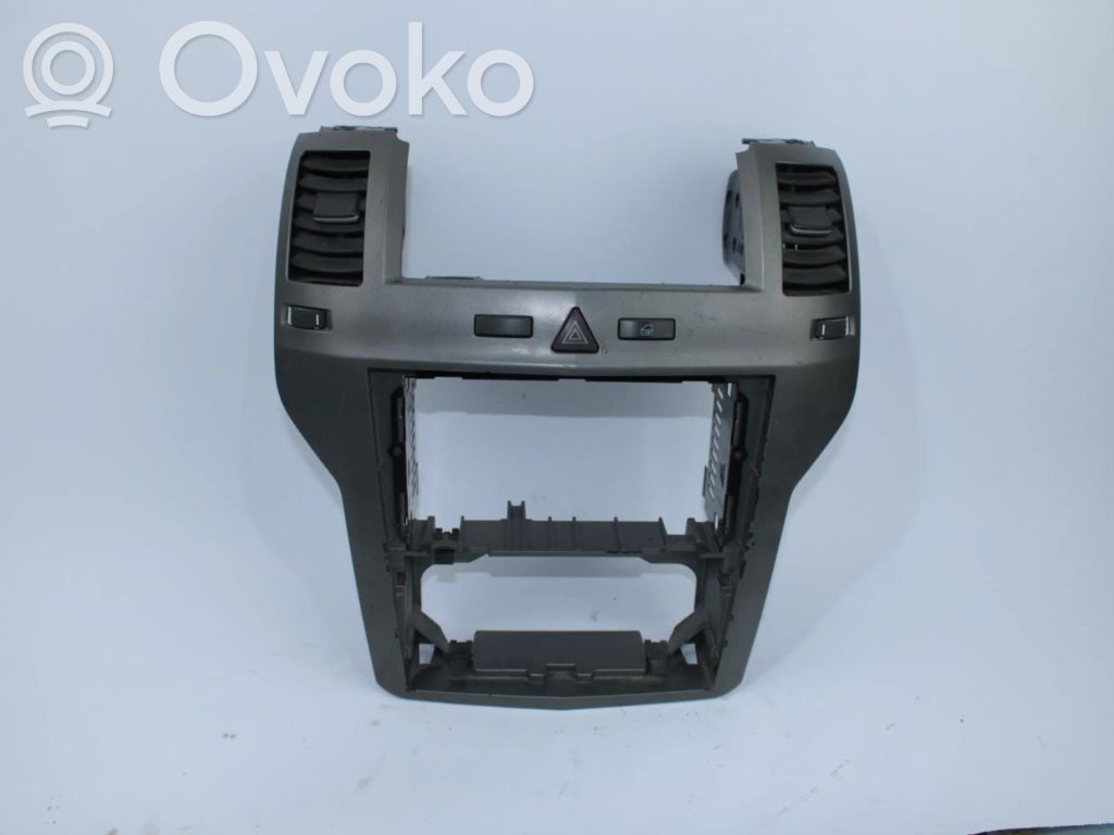 Opel Zafira B Grilă ventilație centrală