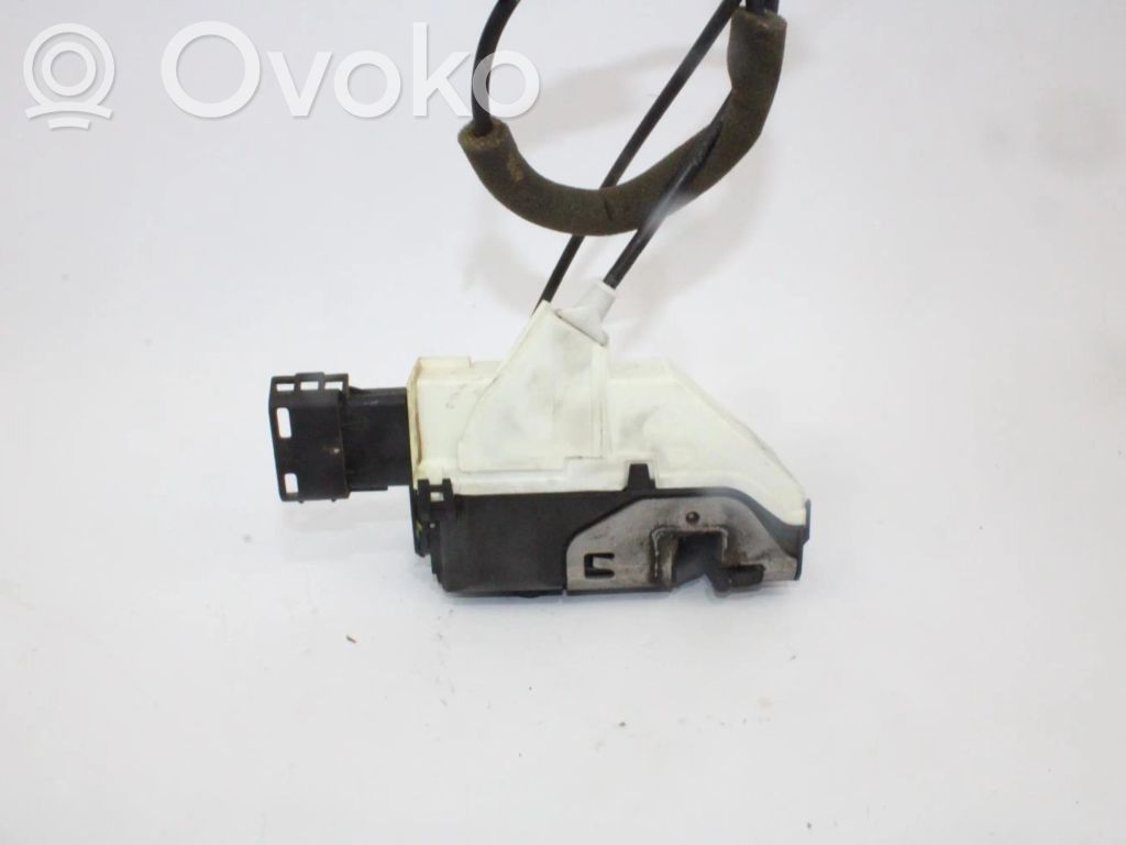 Cerradura de puerta delantera   A04087