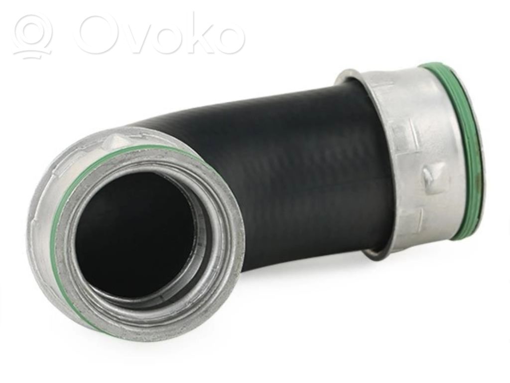 Volkswagen Golf V Oil fill pipe 