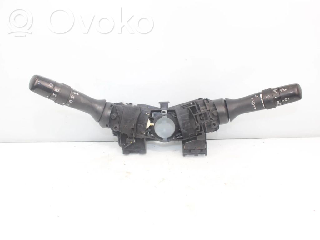 Toyota Auris E180 Interruttore/pulsante di controllo multifunzione 