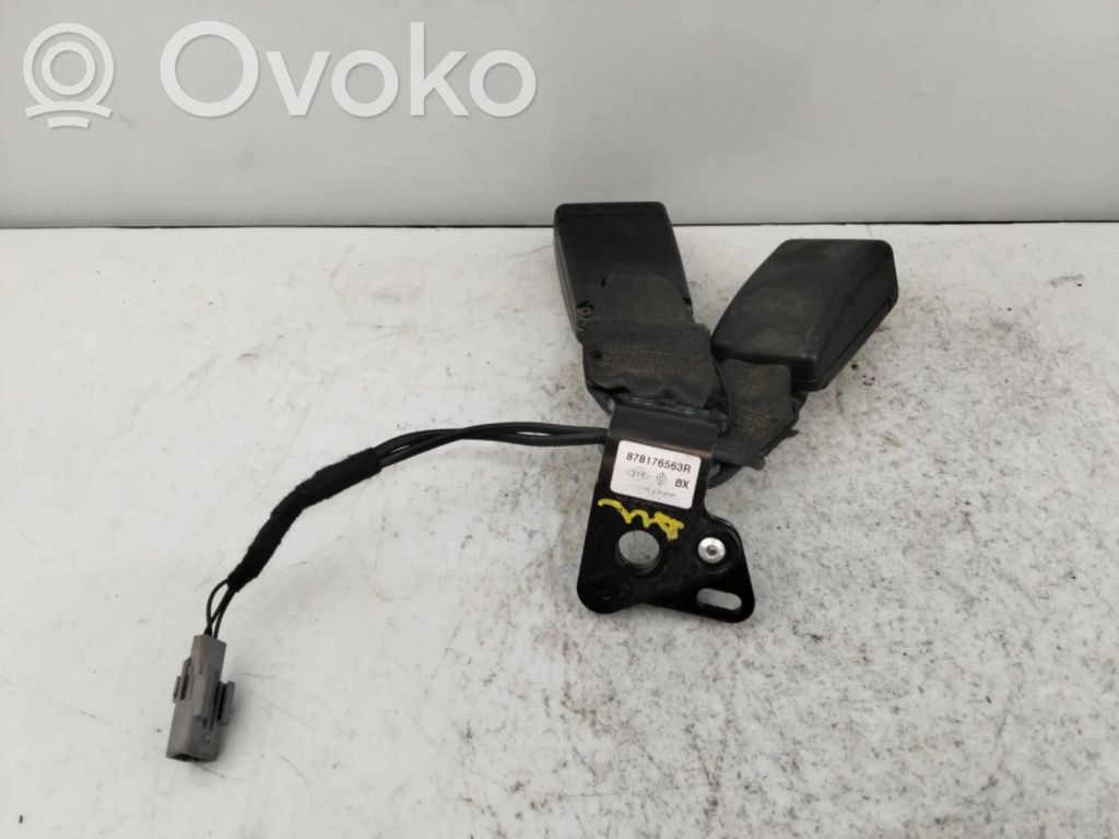 Renault Clio III Takaistuimen turvavyön solki 