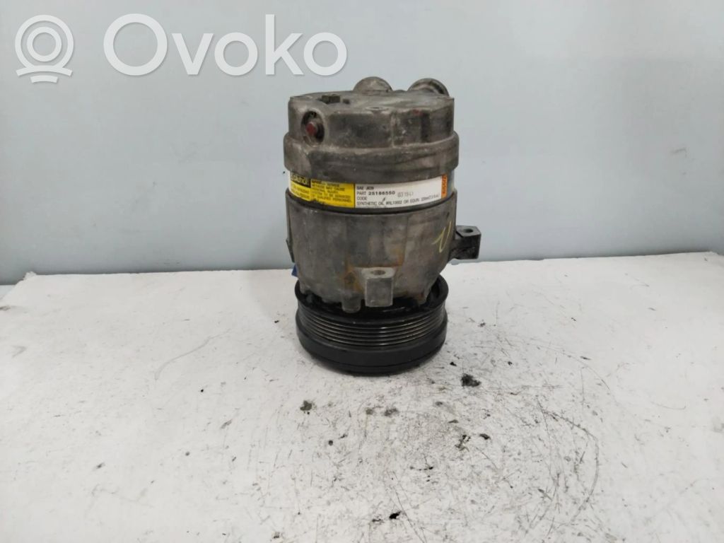 Opel Omega B2 Kompresor / Sprężarka klimatyzacji A/C 