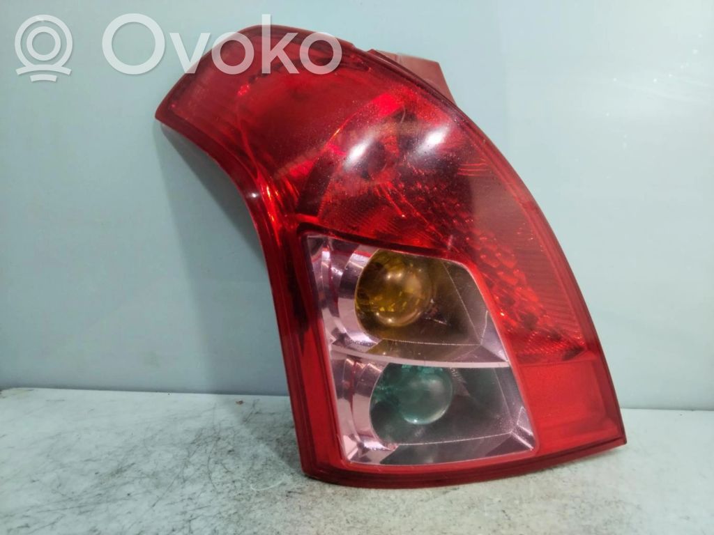 Suzuki Swift II Luci posteriori 