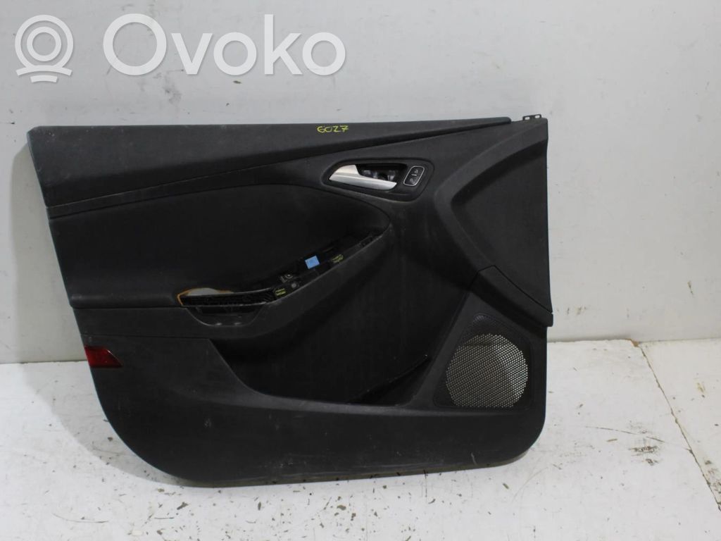 Ford Focus Etuoven verhoilu