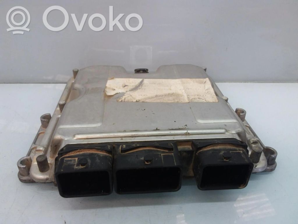 Unité de commande, module ECU de moteur   0281010779