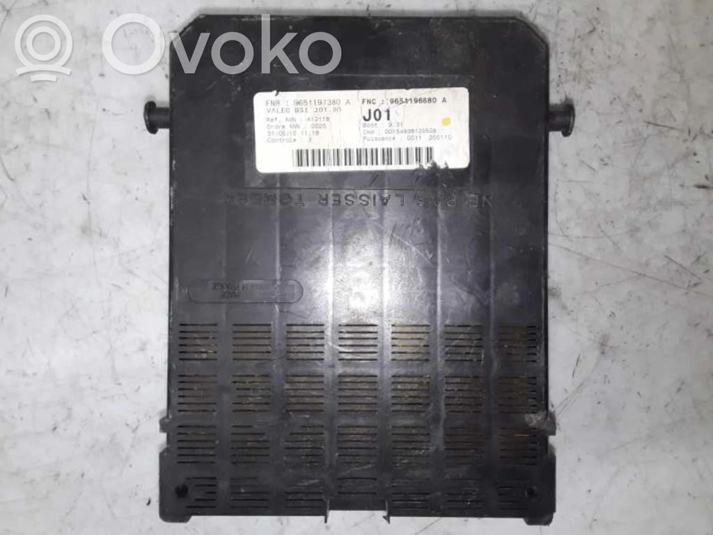 Módulo de fusible   9651196680A