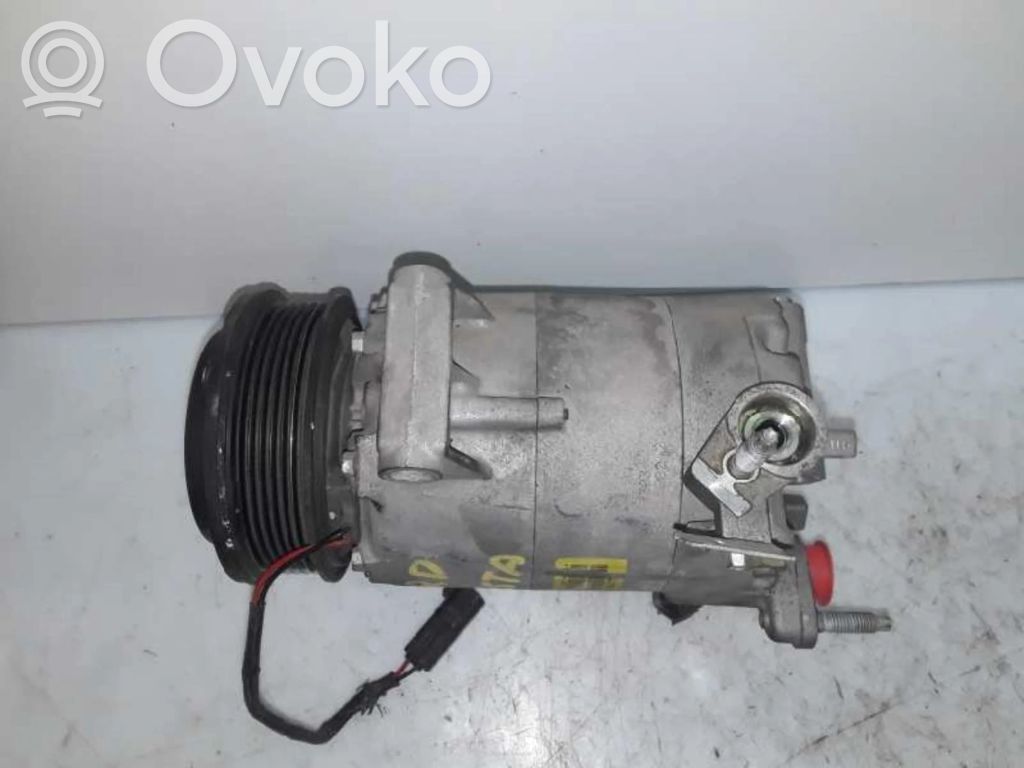 Ford Fiesta Compresor (pompă) aer condiționat (A/C)