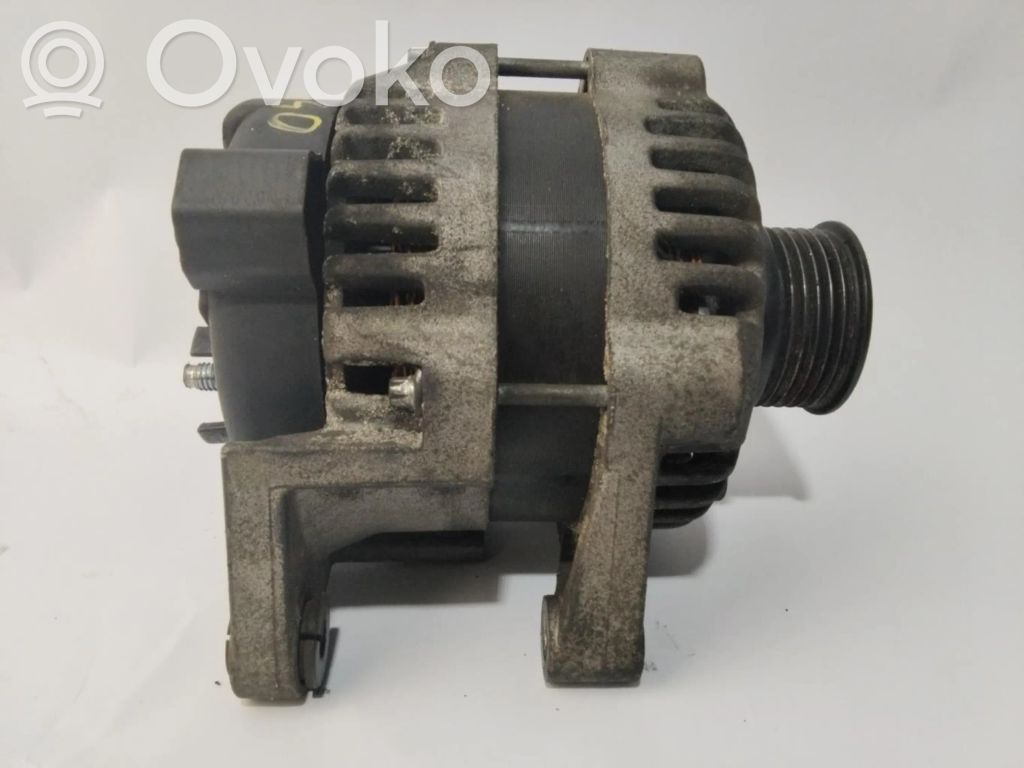 Alternator   13502595