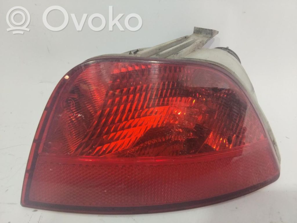 Lampă ceață spate   5M5115K273