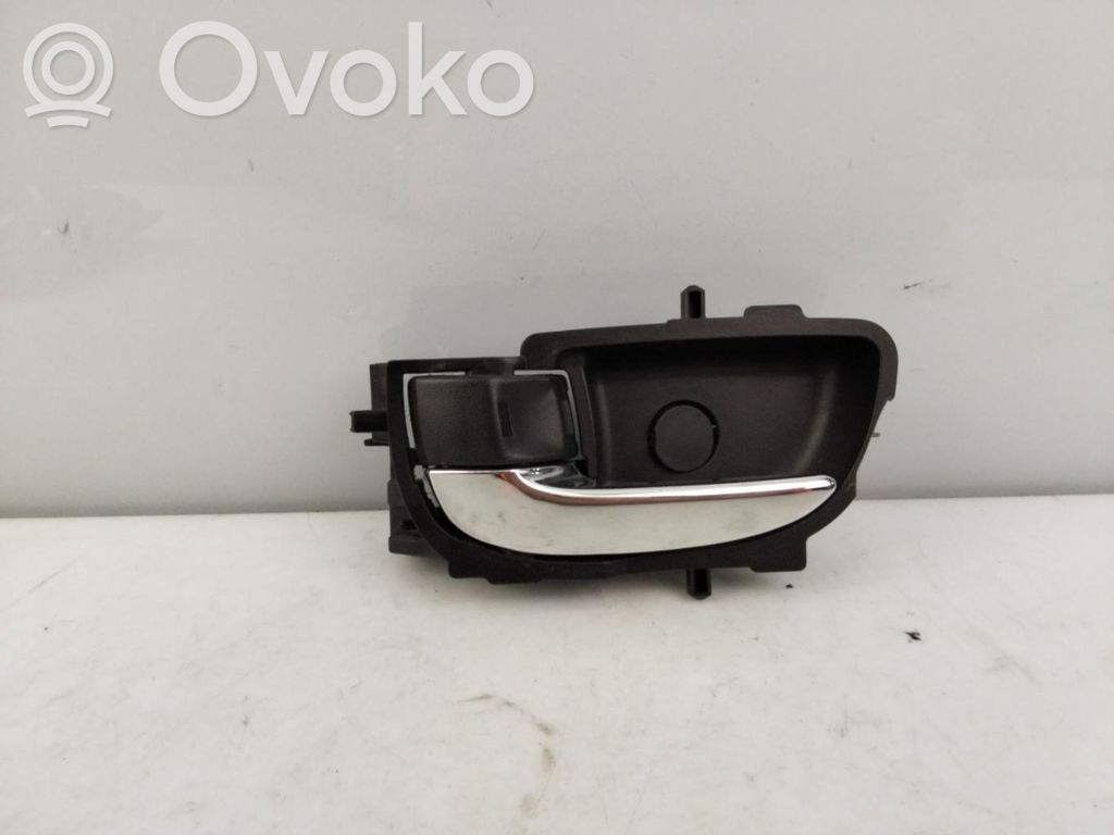 Manecilla interna puerta trasera   692060D271