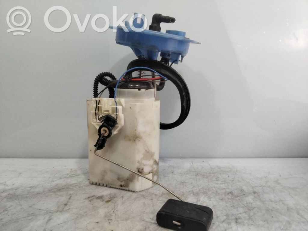 Volkswagen Golf VII Pompă combustibil în rezervor 