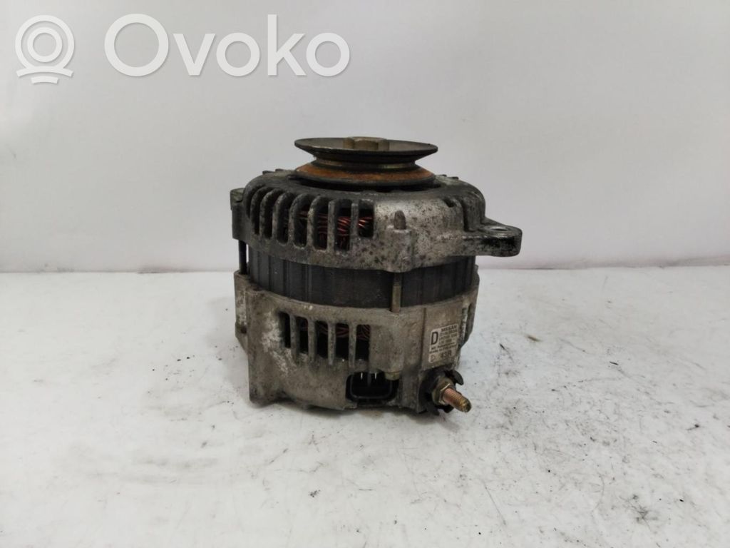 Nissan Almera N16 Generatore/alternatore 