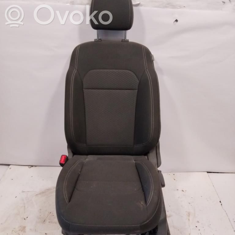 Ford Kuga I Sedile anteriore del conducente 