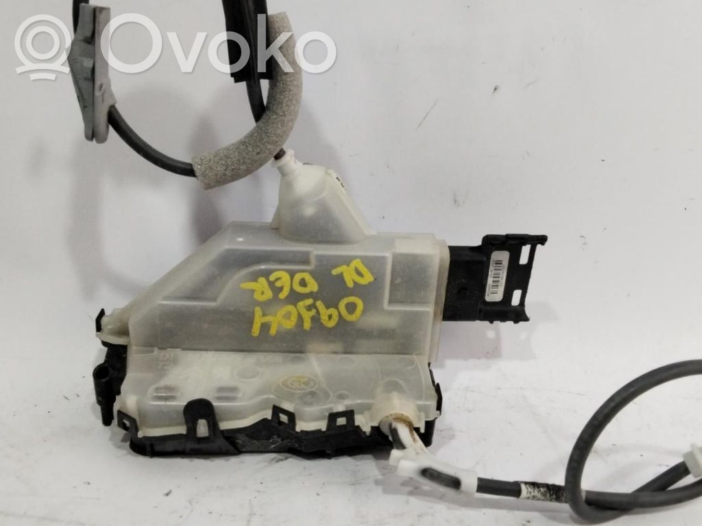 Peugeot 2008 I Etuoven lukko 