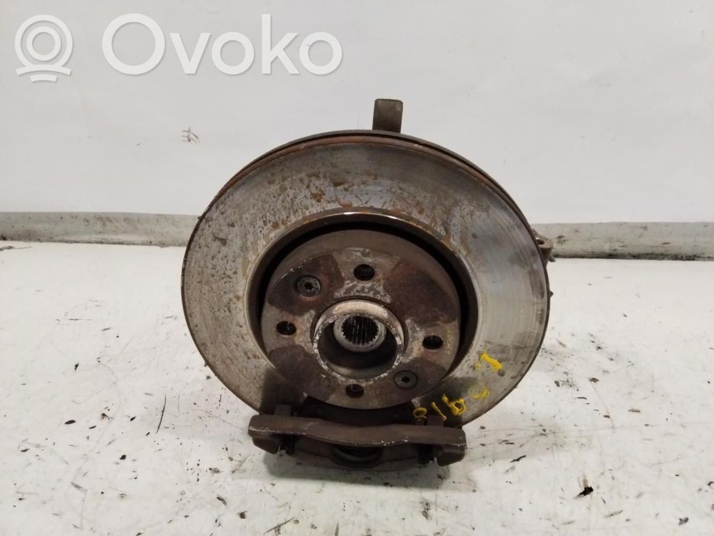 Nissan Micra Fuso a snodo con mozzo ruota anteriore