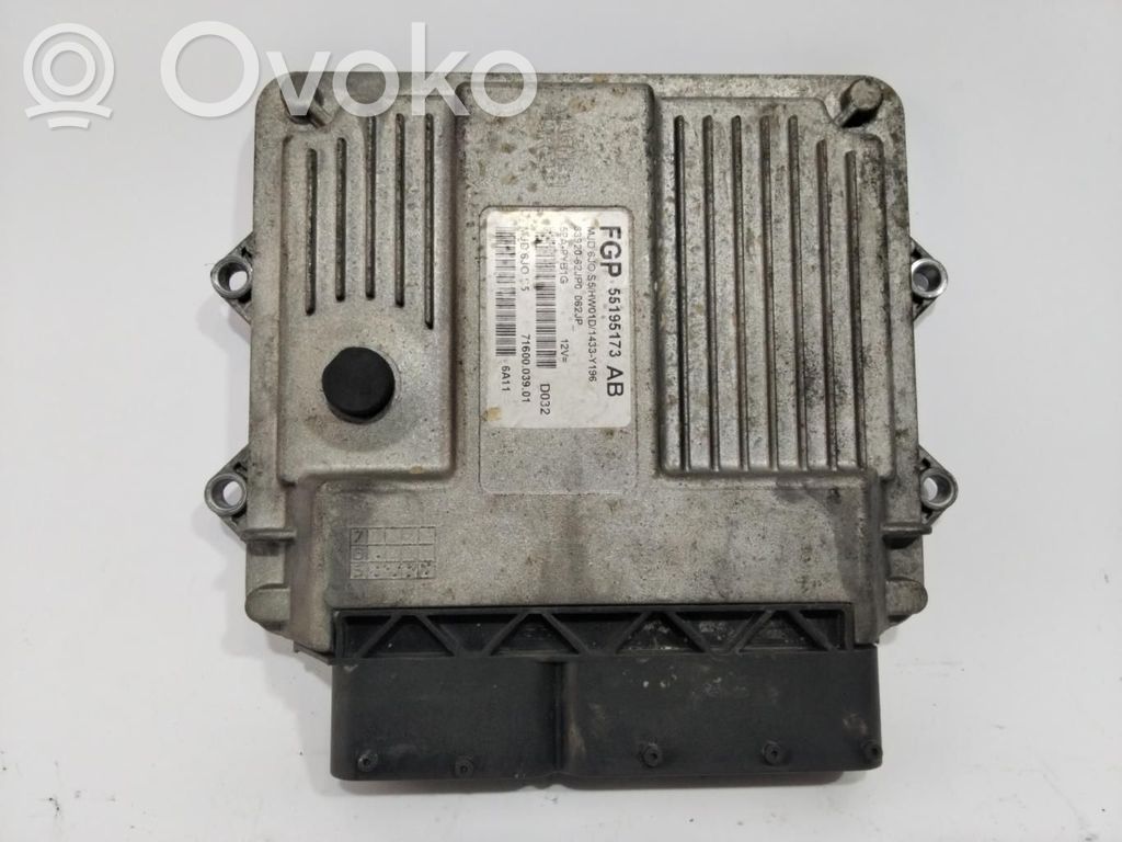 Unité de commande, module ECU de moteur   55195173AB