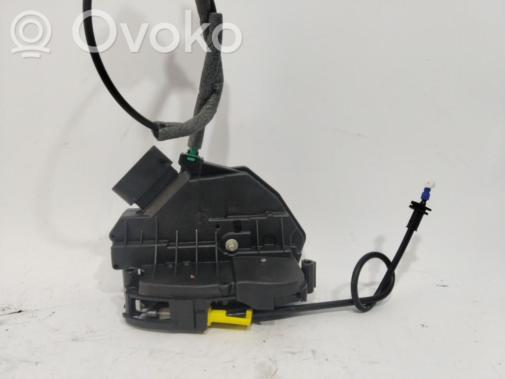 Etuoven lukko   BM5AA21813AH
