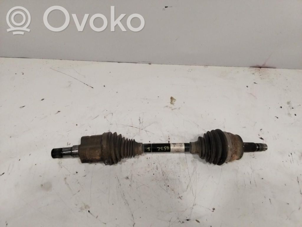 Opel Corsa E Kardāns komplektā 