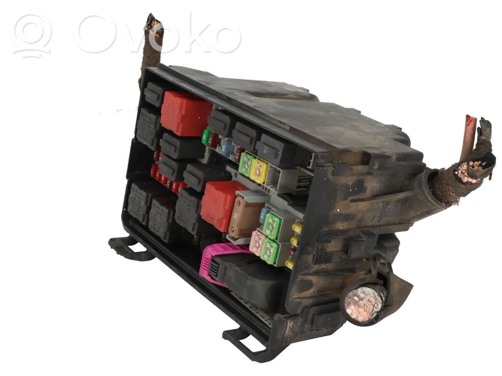 Opel Corsa D Fuse module 