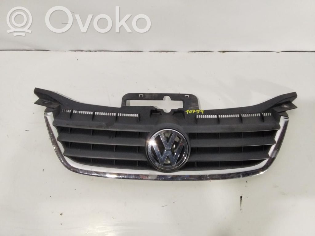 Volkswagen Touran I Griglia anteriore 