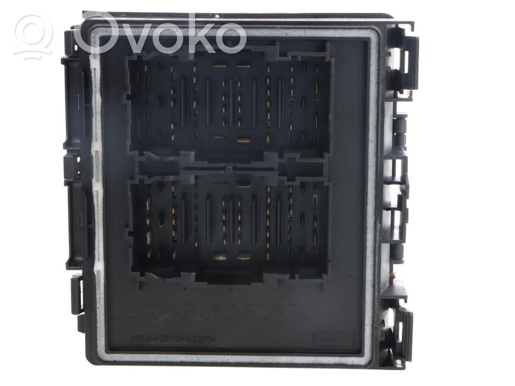 Módulo de fusible   JX6T14D068EDB