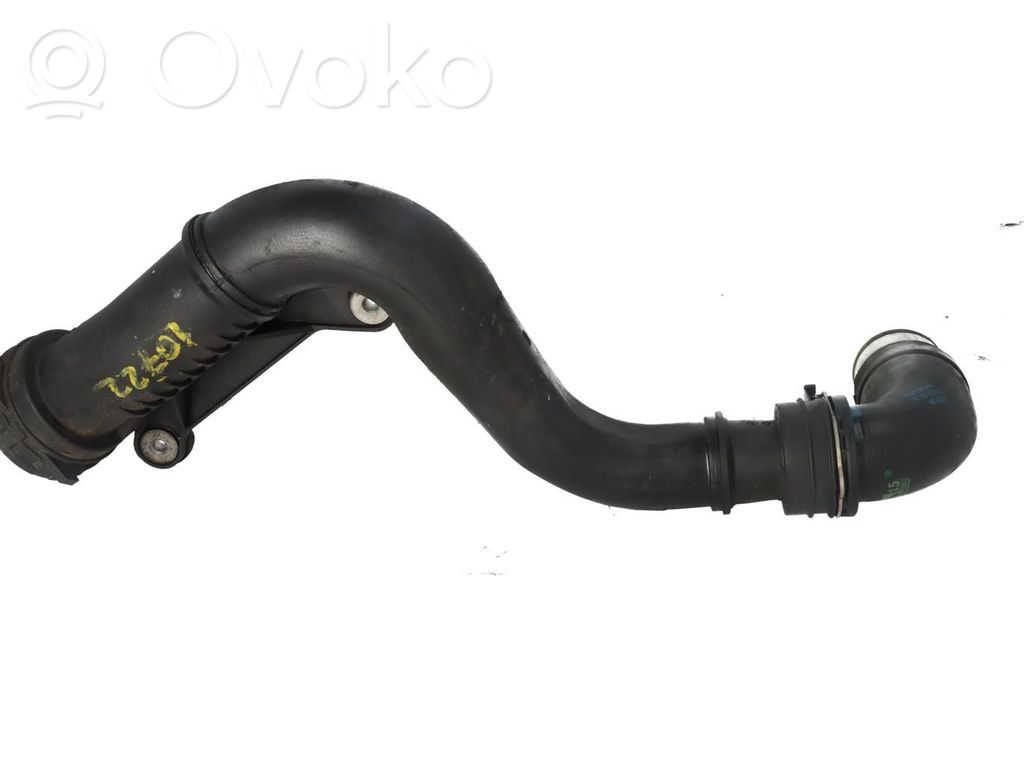 Volkswagen PASSAT Öljyntäyttöputki