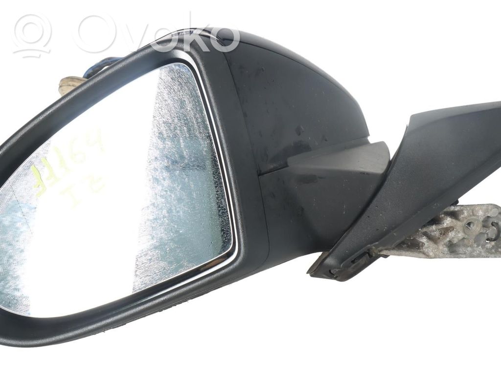Volkswagen Golf VII Elektryczne lusterko boczne drzwi przednich 