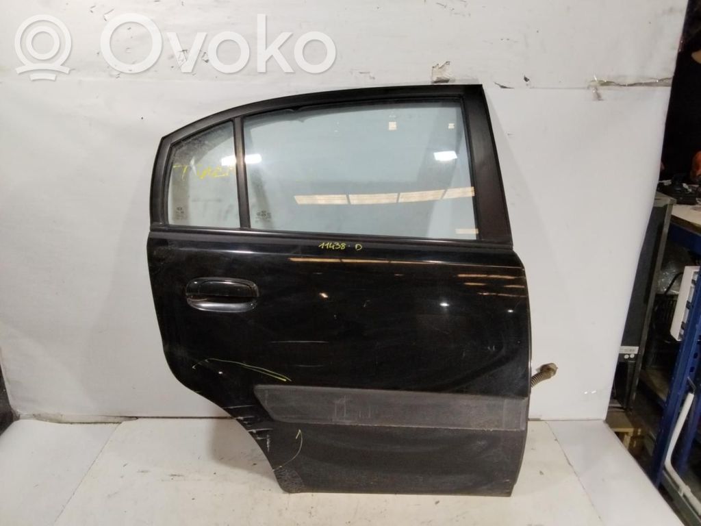 KIA Rio Puerta trasera 