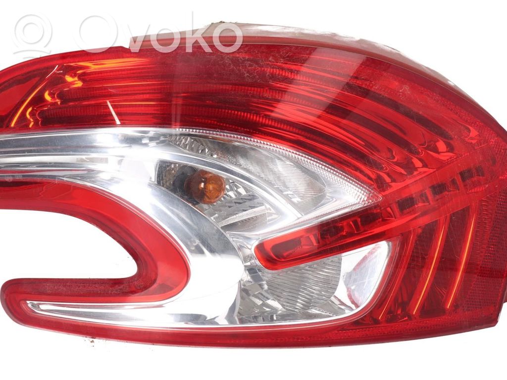 Peugeot 208 I Lampa tylna 