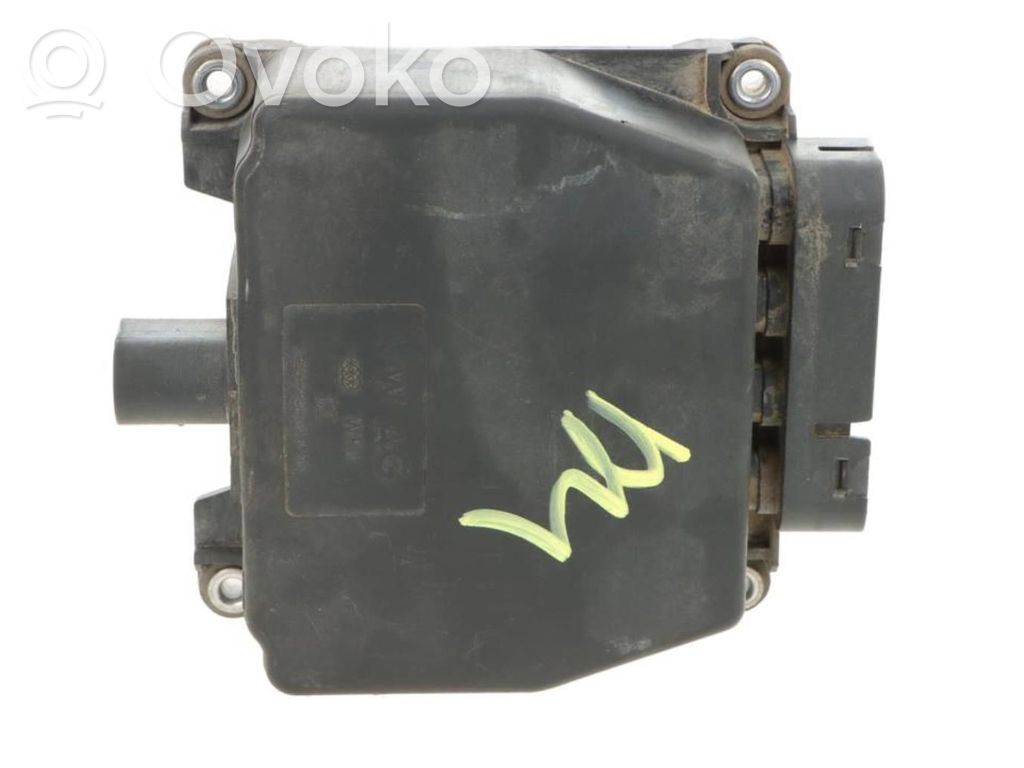 Seat Ibiza III (6L) Przepływomierz masowy powietrza MAF