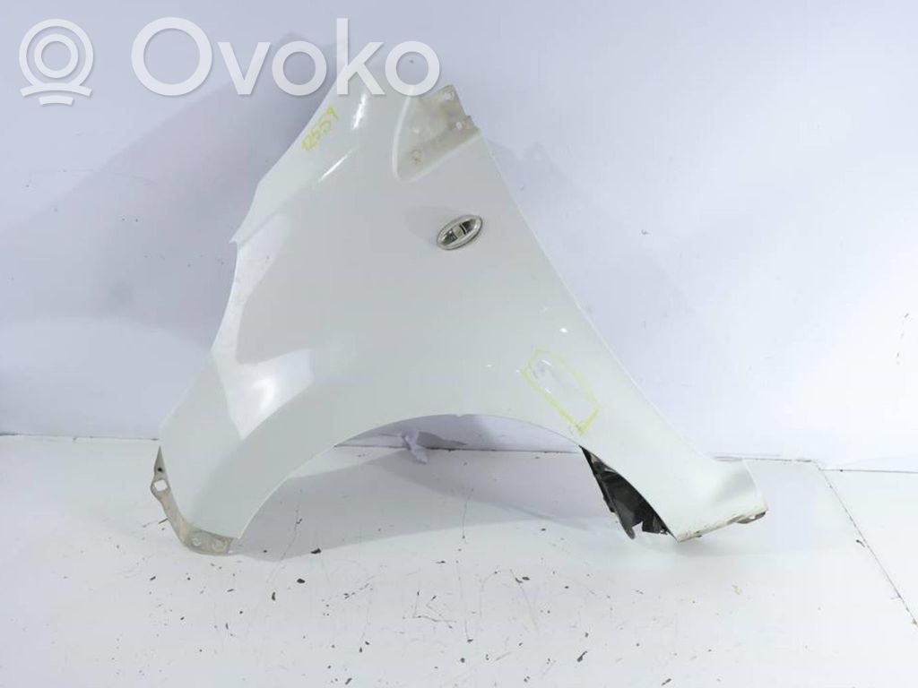 Peugeot 107 Nadkole przednie